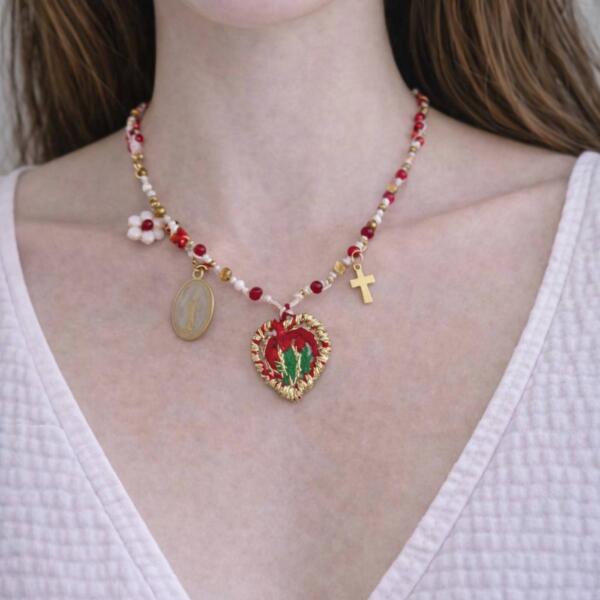 Collana Cuore Rosso Ricamato - immagine 1